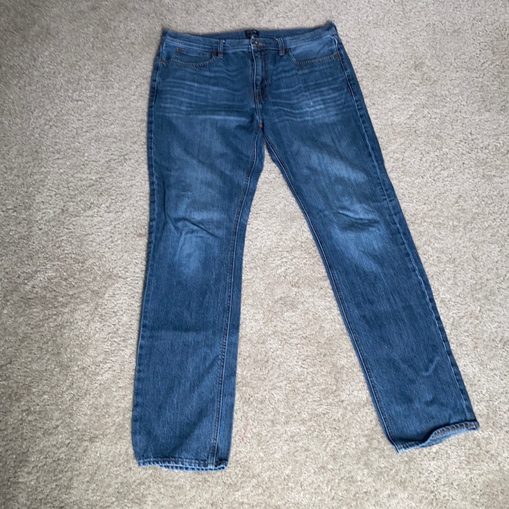 J Crew mens denim The Sutton size 34